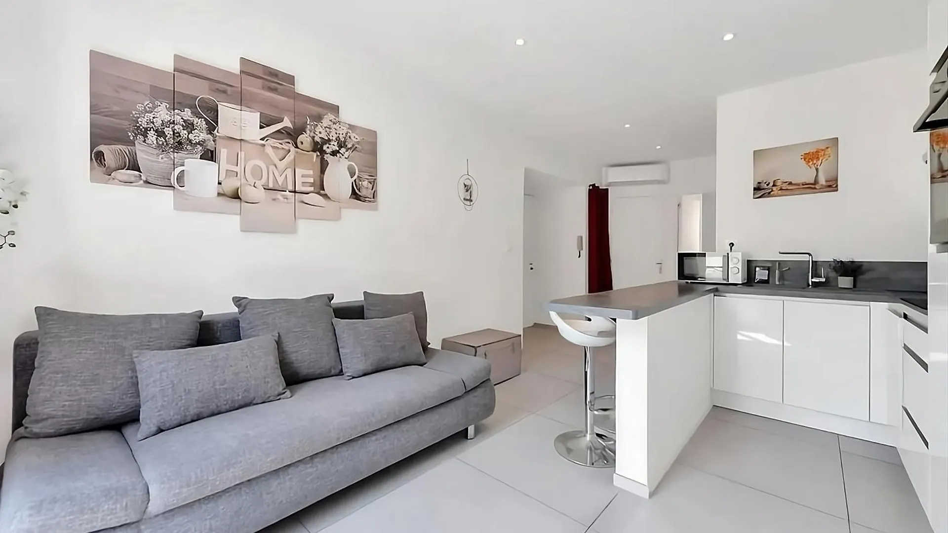 Nice 2 Rooms In The Heart Of Cannes Appartamento